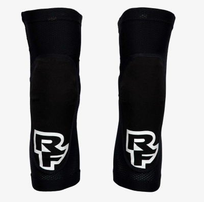 Наколенники Race Face Covert Knee Stealth фото в интернет-магазине FrontFlip.Ru