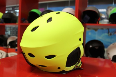 Горнолыжный шлем Los Raketos ONYX FLUO YELLOW фото в интернет-магазине FrontFlip.Ru