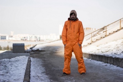 Сноубордический комбинезон Mr. Chukcha оранжевый фото в интернет-магазине FrontFlip.Ru