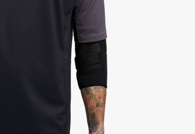 Налокотники Race Face Ambush Elbow  Stealth фото в интернет-магазине FrontFlip.Ru