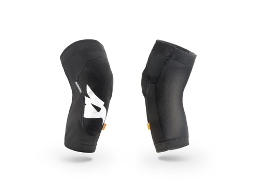 Наколенники Bluegrass Skinny D3O Knee Protection Black фото в интернет-магазине FrontFlip.Ru