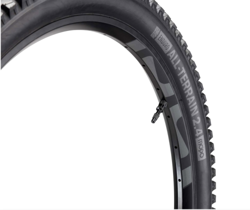 Покрышка E Thirteen All-Terrain 27.5x2.4 Downhill Mopo (TR2LRA-131) фото в интернет-магазине FrontFlip.Ru