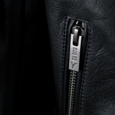 Мотокуртка кожаная